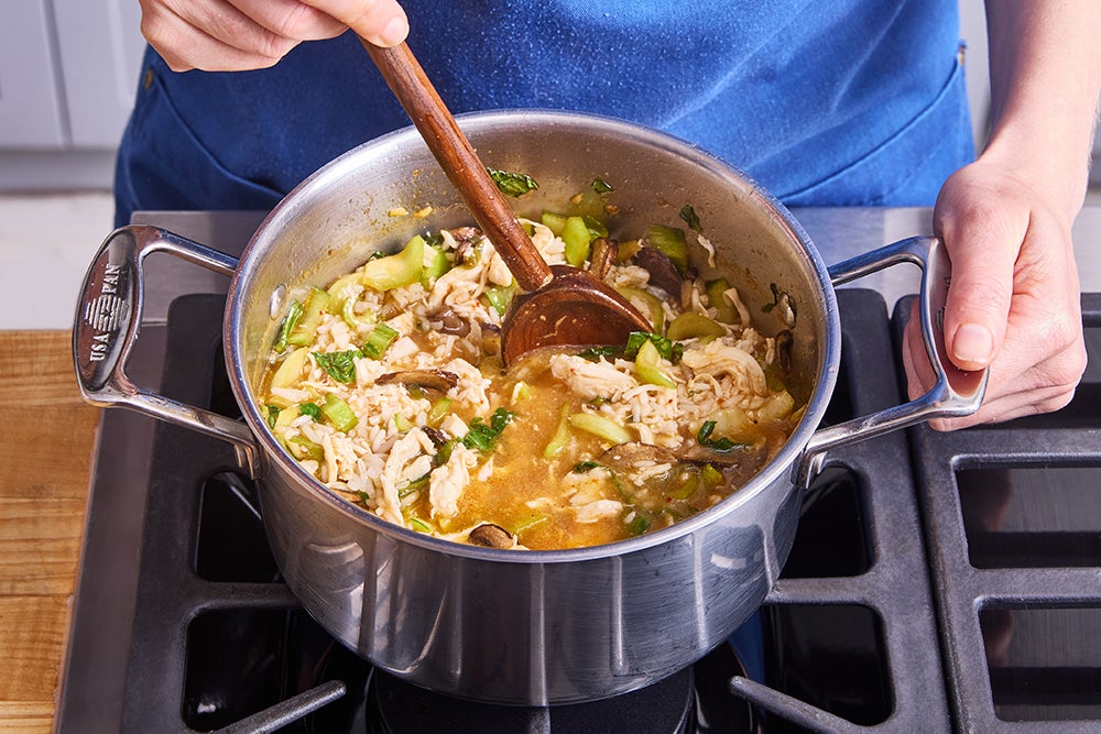 recipe-step-image-Finish the soup & serve your dish }