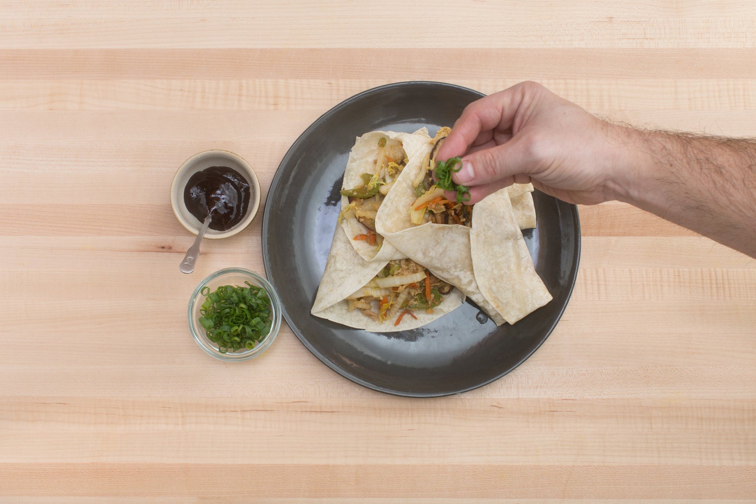 recipe-step-image-Plate your dish:}