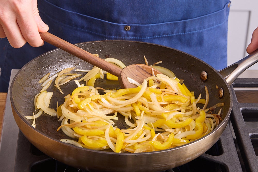 recipe-step-image-Cook the vegetables & finish the rice }