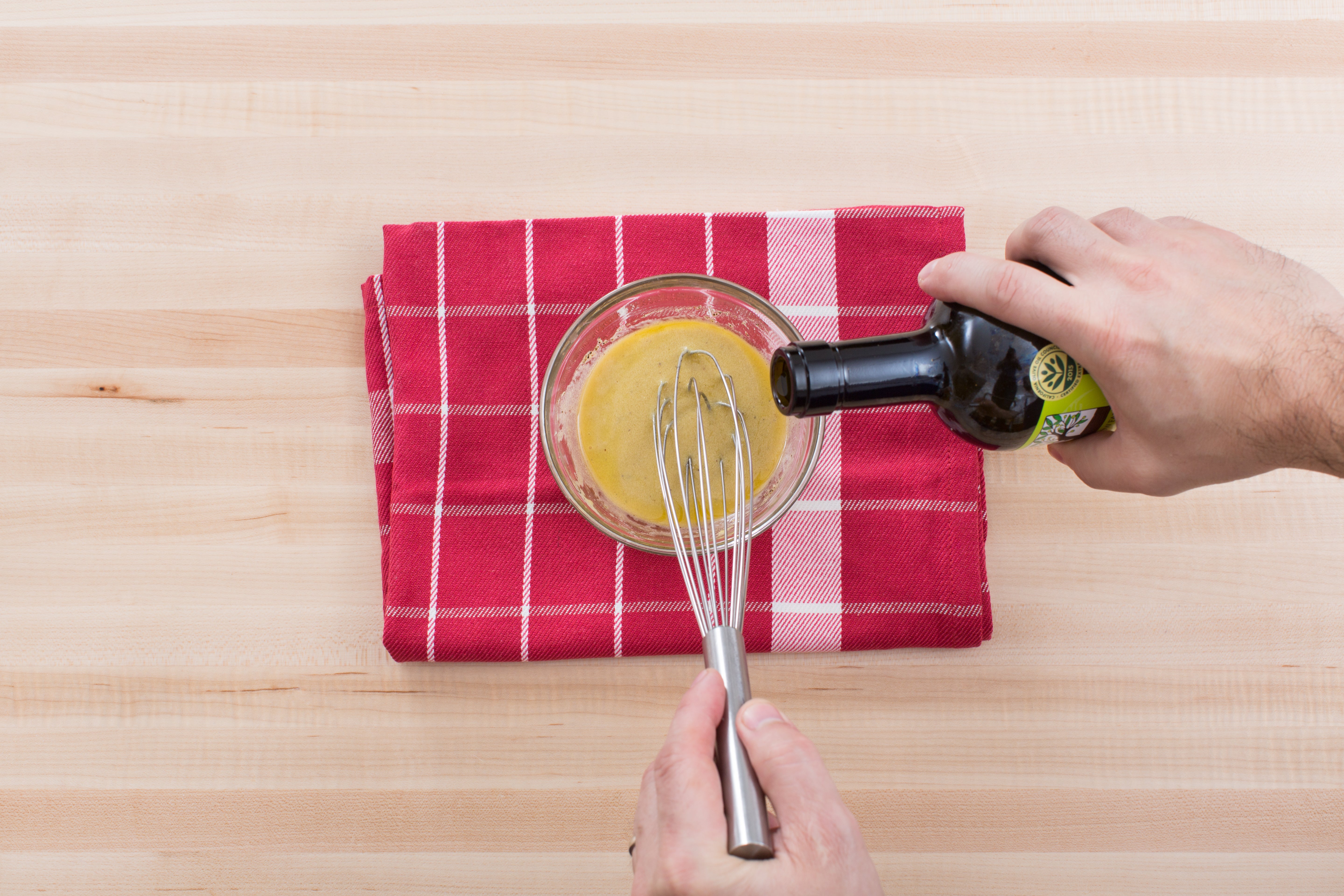 recipe-step-image-Make the vinaigrette:}