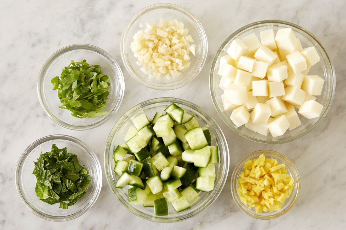 recipe-step-image-Prepare the ingredients:}