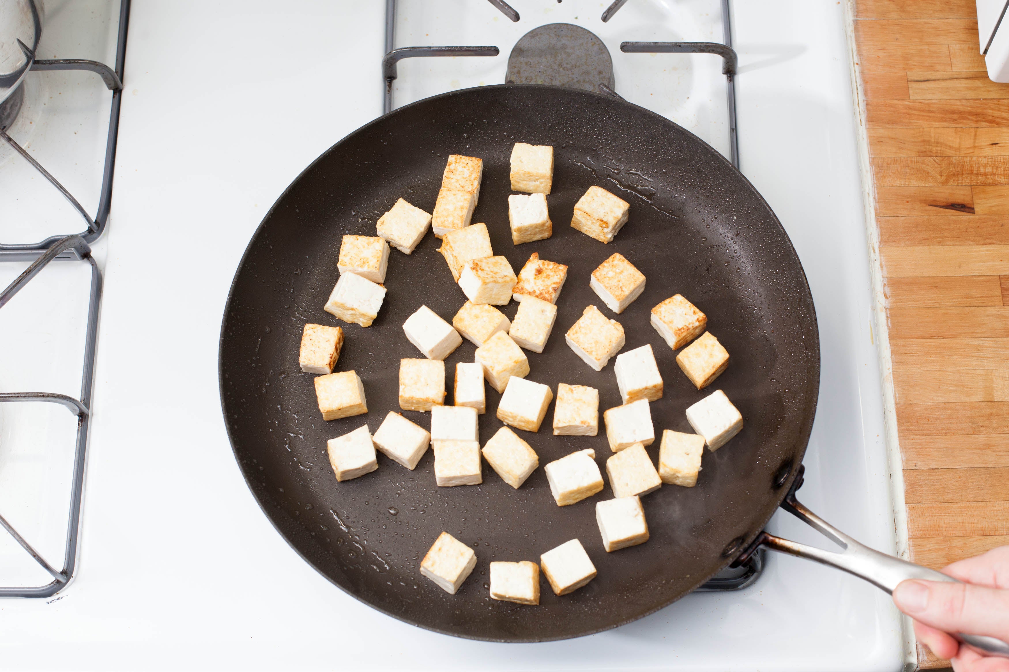 recipe-step-image-Cook the tofu:}