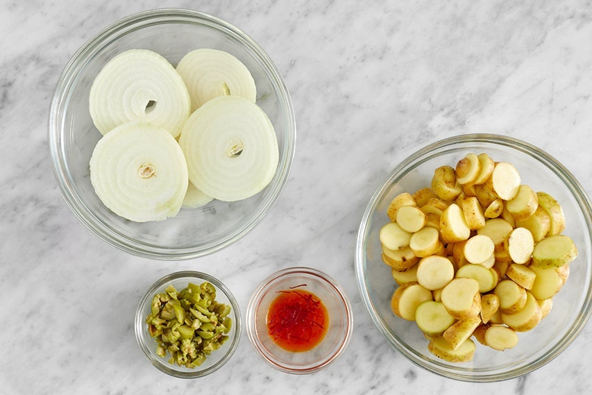 recipe-step-image-Prepare the ingredients & bloom the saffron}