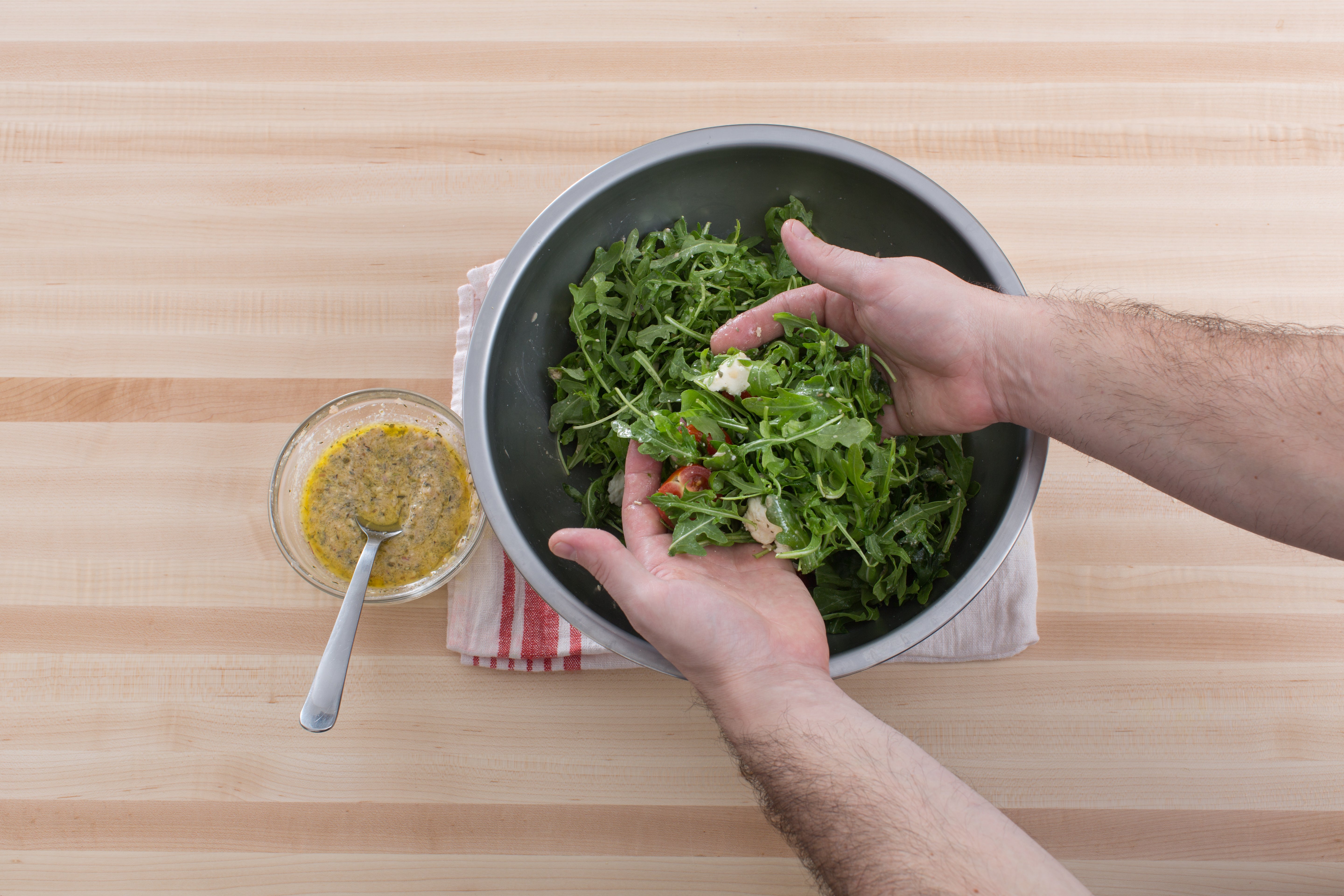 recipe-step-image-Make the salad:}