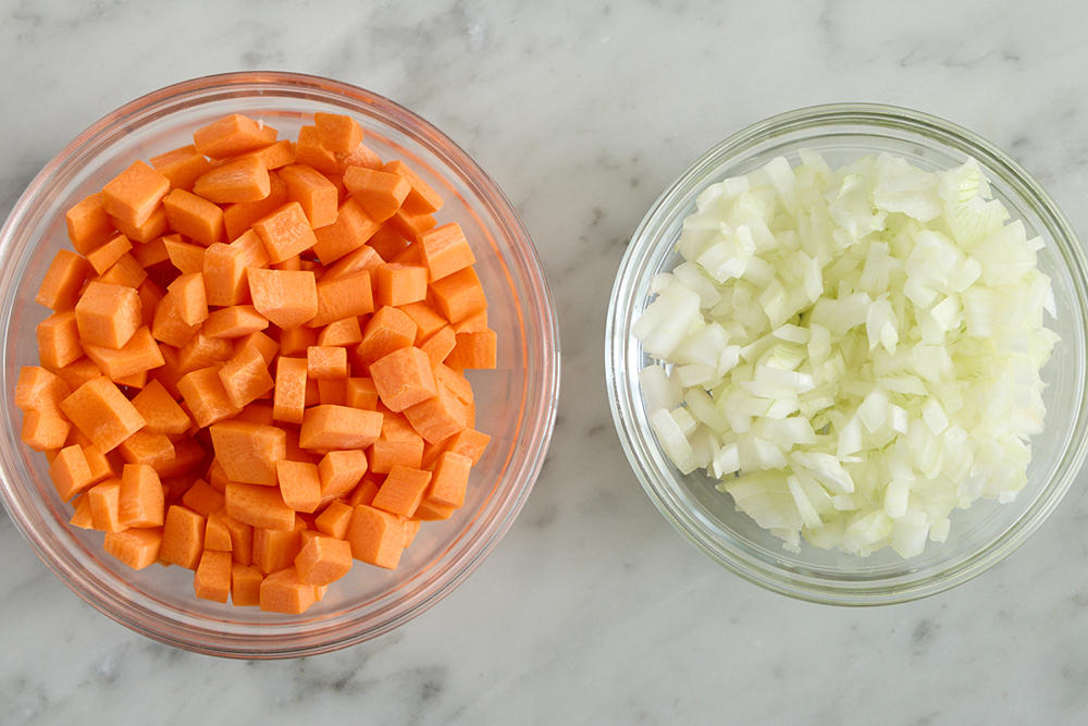 recipe-step-image-Prepare the ingredients}