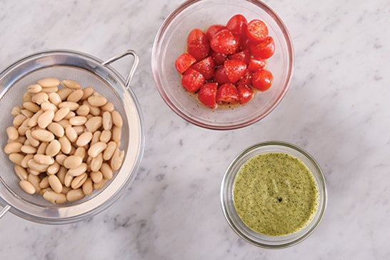 recipe-step-image-Prepare the ingredients}