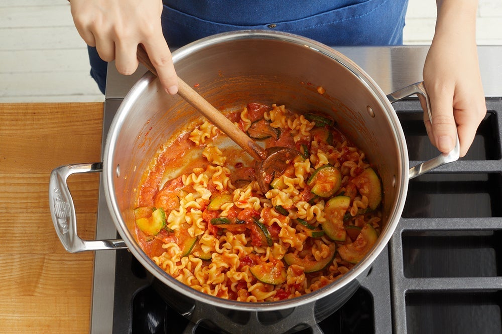 recipe-step-image-Finish the pasta & serve your dish}