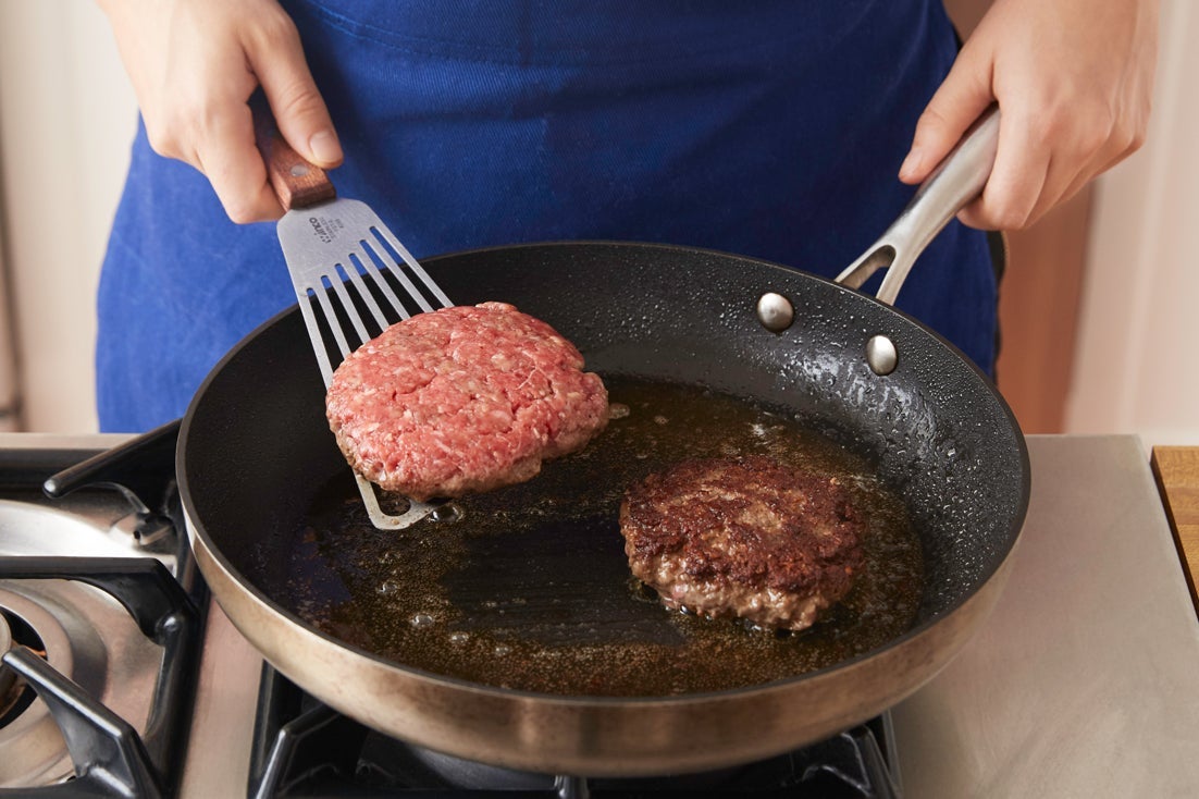 recipe-step-image-Form & cook the patties:}