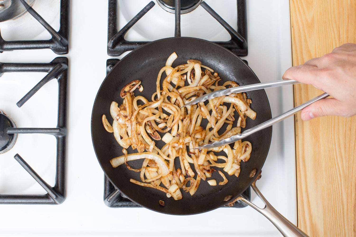 recipe-step-image-Caramelize the onion:}