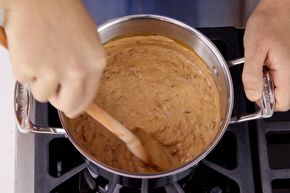 recipe-step-image-Make the cream sauce}