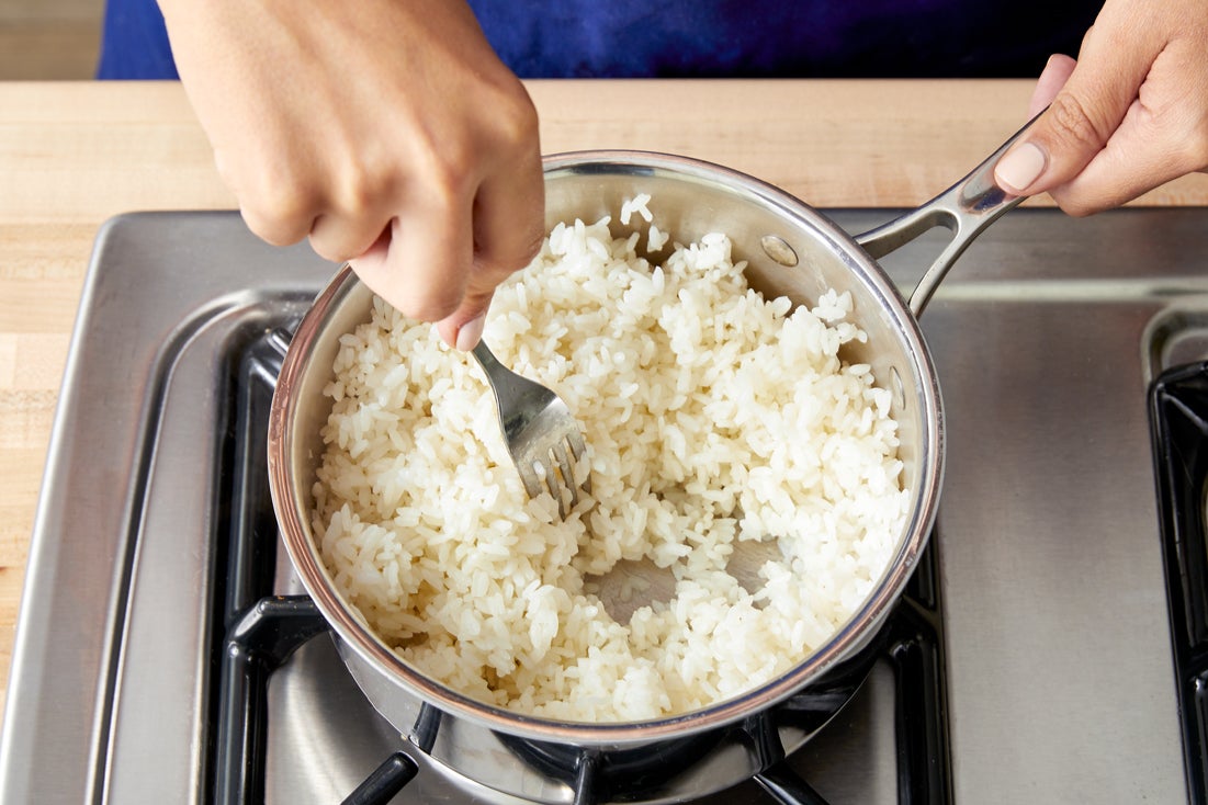 recipe-step-image-Cook the rice:}