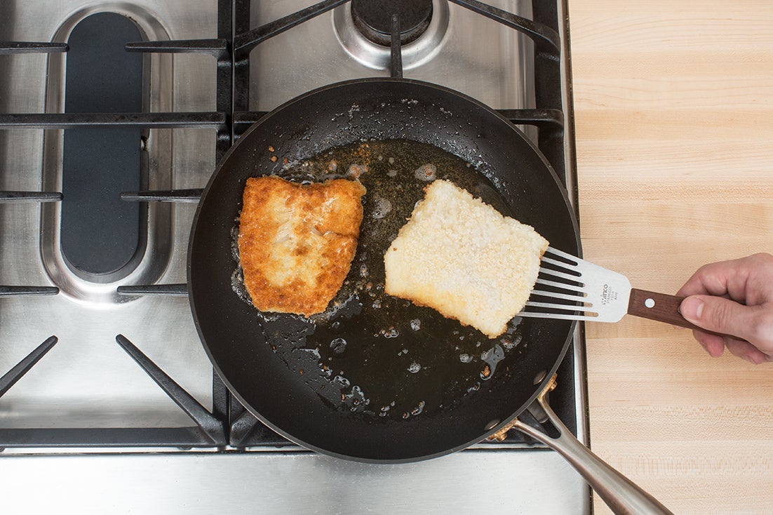 recipe-step-image-Cook the cod:}