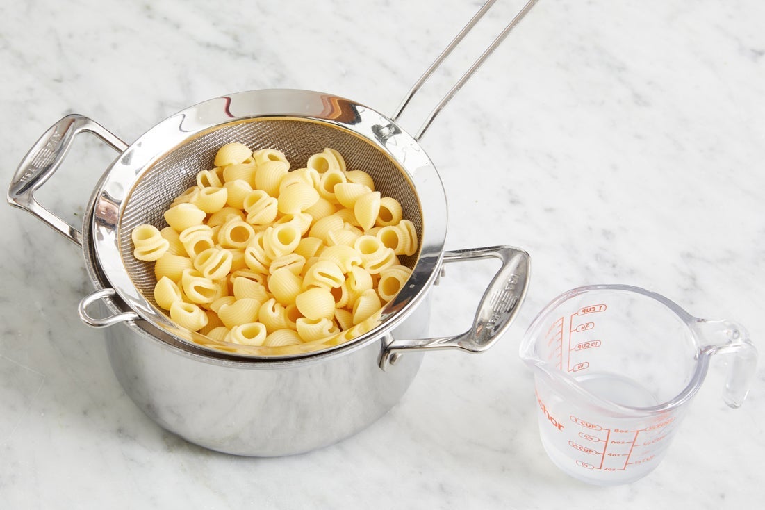 recipe-step-image-Cook the pasta:}