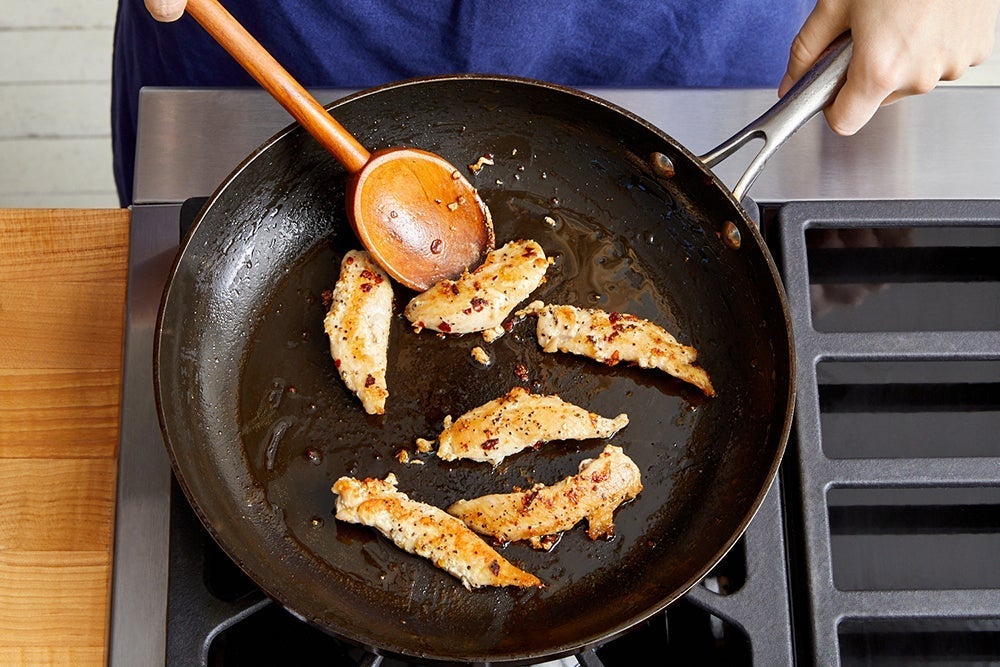 recipe-step-image-Cook & chop the chicken}