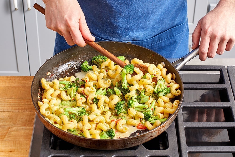 recipe-step-image-Finish the pasta & serve your dish}