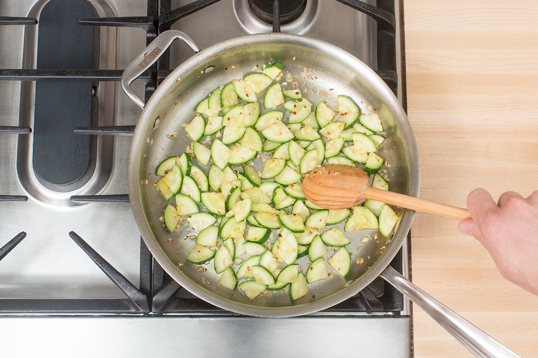 recipe-step-image-Cook the zucchini:}