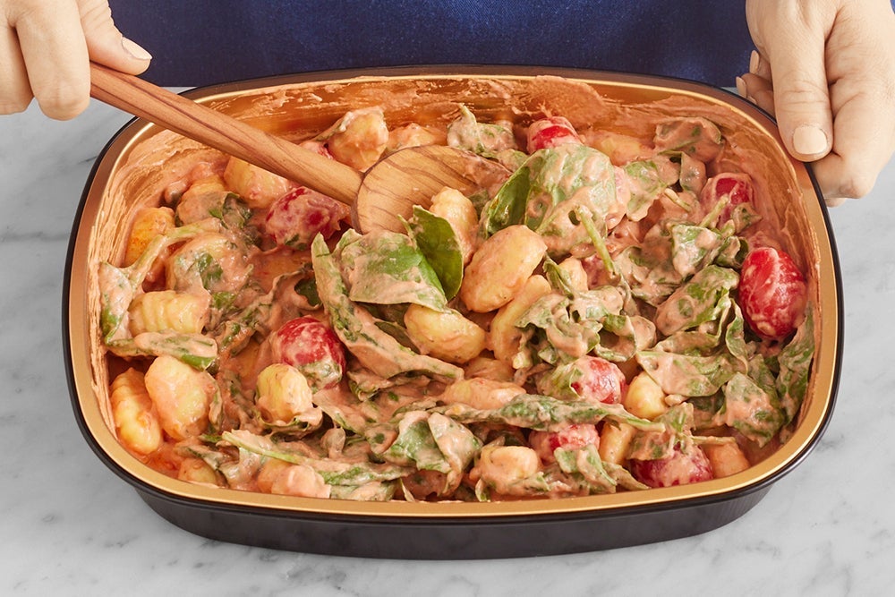 recipe-step-image-Prepare the tray}