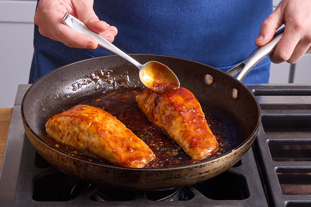 recipe-step-image-Cook the salmon & serve your dish}