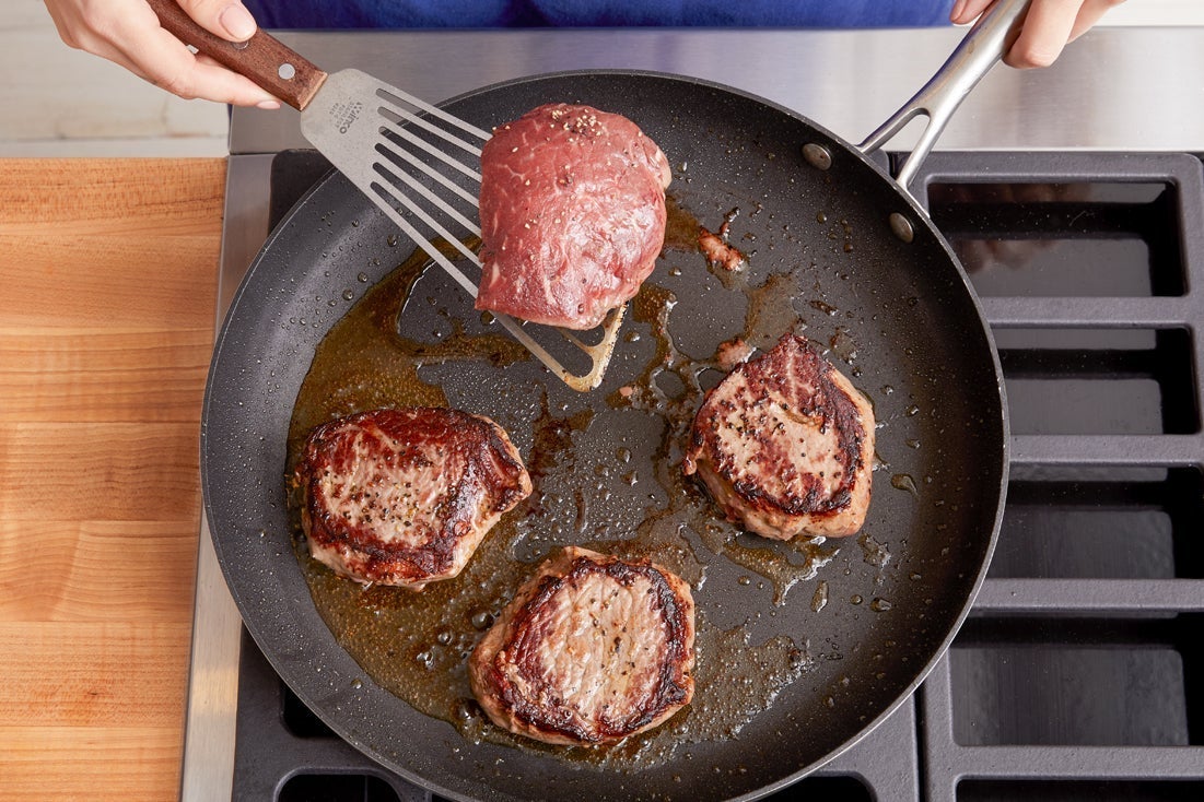 recipe-step-image-Cook the steaks}