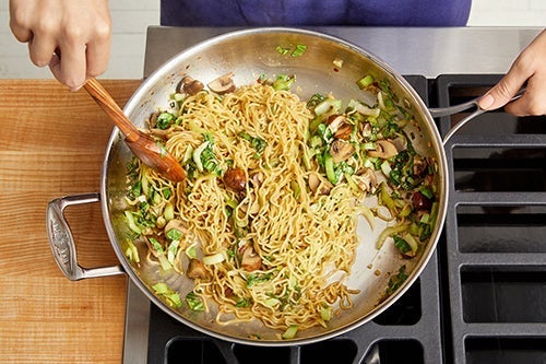 recipe-step-image-Finish the noodles & serve your dish}