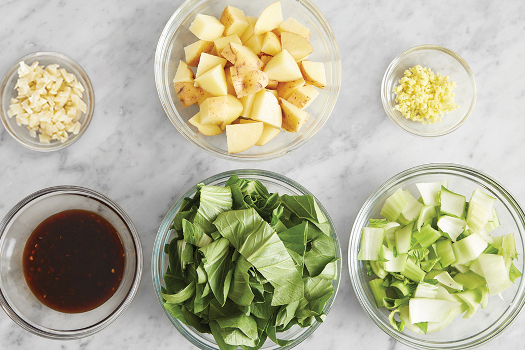 recipe-step-image-Prepare the ingredients & make the glaze}