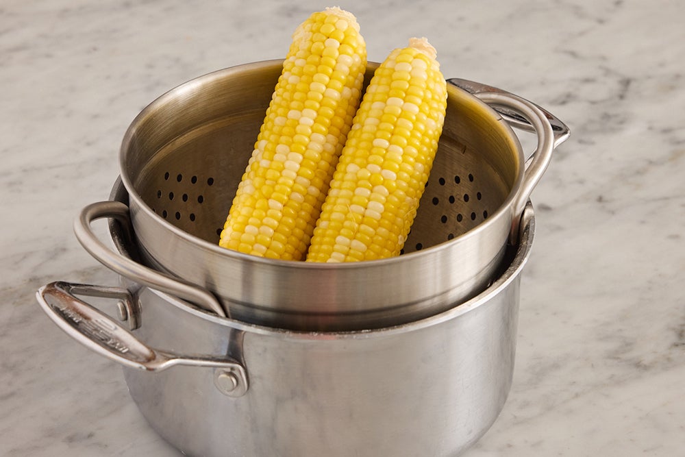 recipe-step-image-Cook the corn}