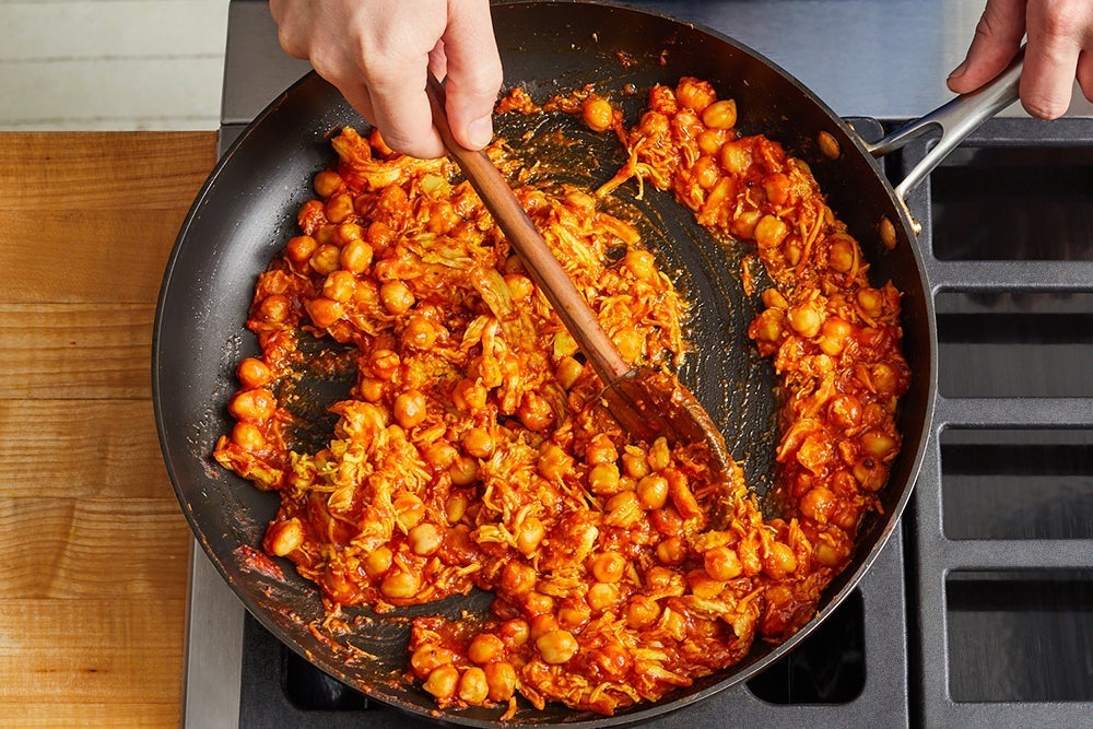 recipe-step-image-Start the curry}