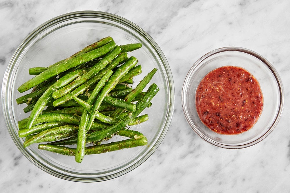 recipe-step-image-Prepare the remaining ingredients & make the sauce}