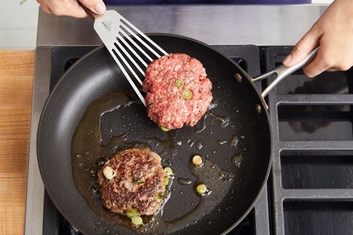 recipe-step-image-Cook the patties}