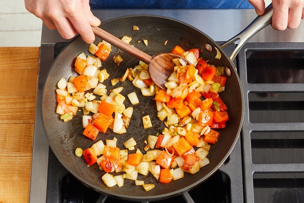 recipe-step-image-Cook the vegetables}