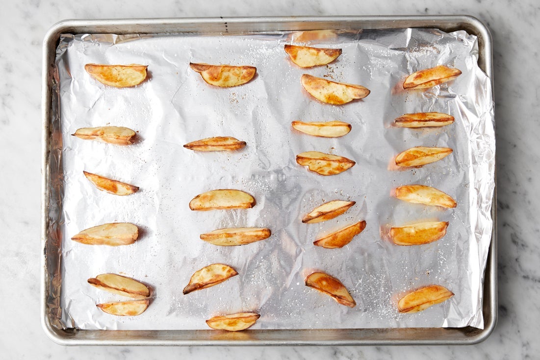 recipe-step-image-Prepare & roast the potatoes:}