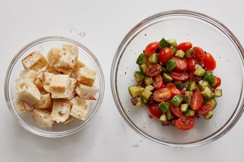 recipe-step-image-Prepare the ingredients}