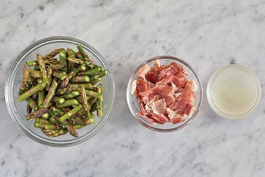 recipe-step-image-Prepare the ingredients}