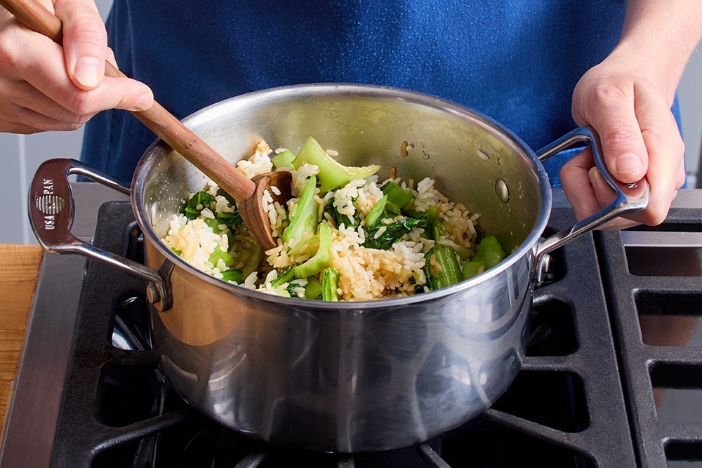 recipe-step-image-Finish the rice & serve your dish}