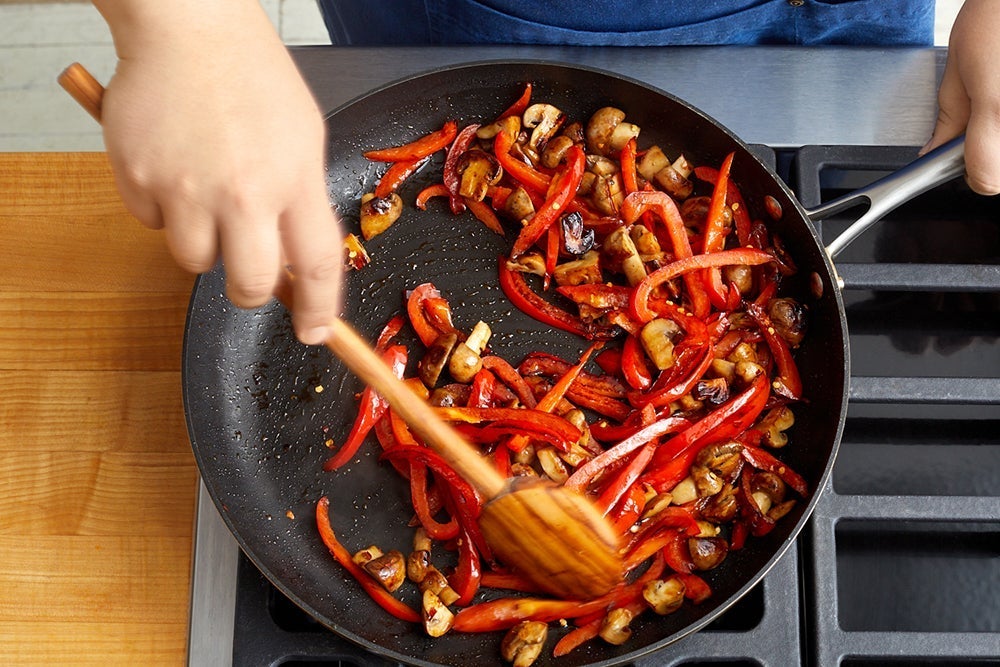 recipe-step-image-Cook the vegetables}