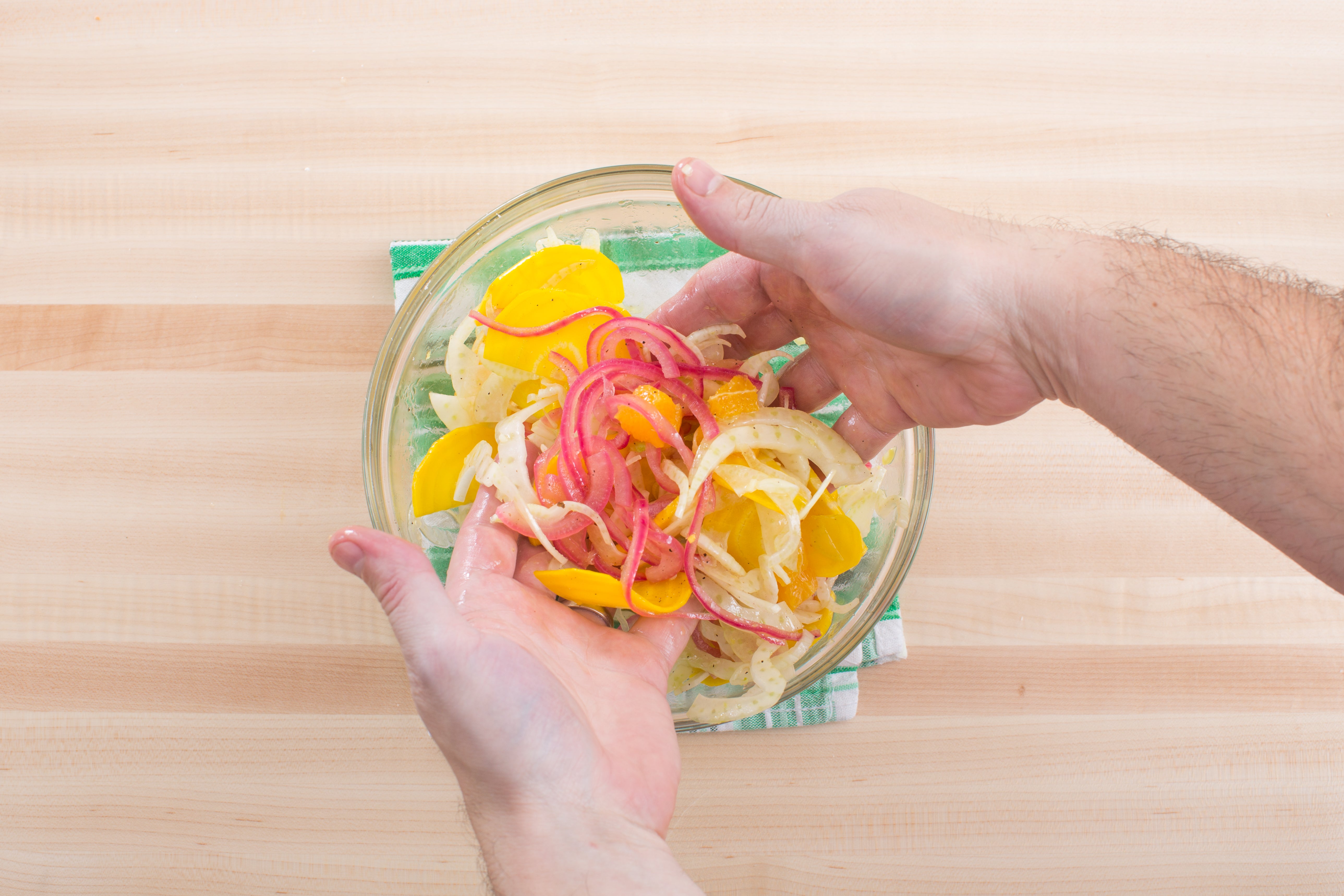 recipe-step-image-Make the salad:}