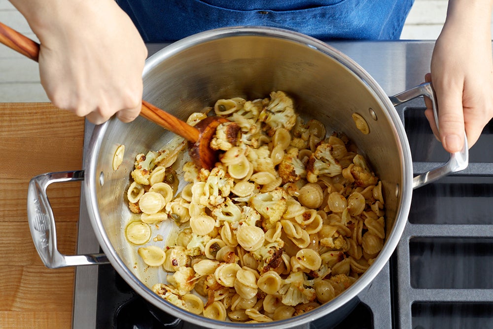recipe-step-image-Finish the pasta & serve your dish}
